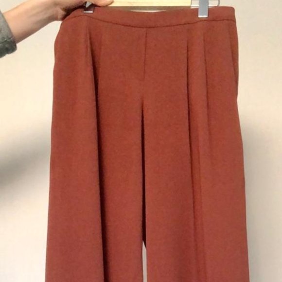 Babaton Aritzia Flare Leg Pants - Picture 1 of 5